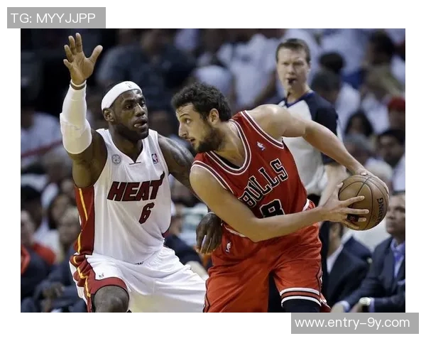 热火与公牛的比赛为何至今未能跳球是否还有希望继续进行